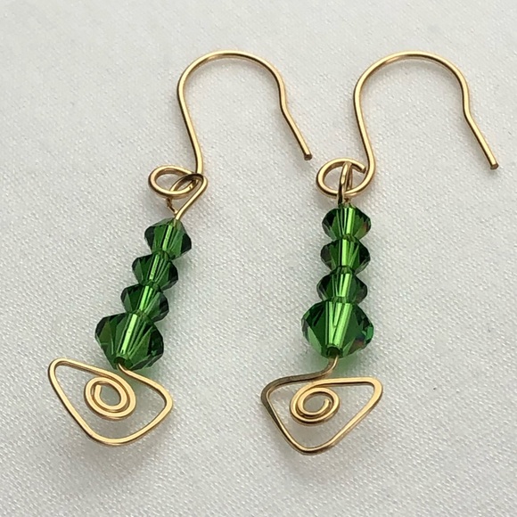 🐷 Handmade Wire Wrapped Earrings - Picture 4 of 5